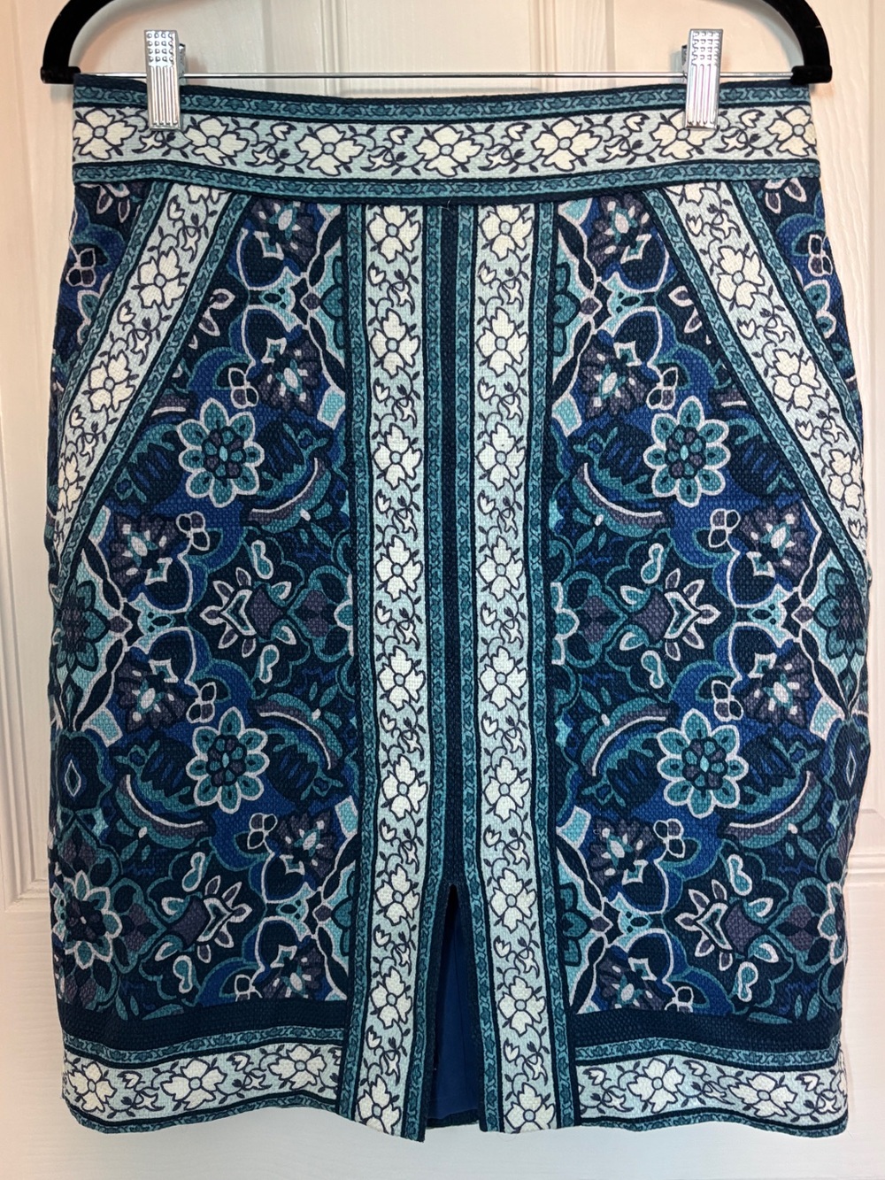 Ann Taylor LOFT Cotton Front Slit Stained Glass Pencil Skirt Size 6 Luxe Cobalt